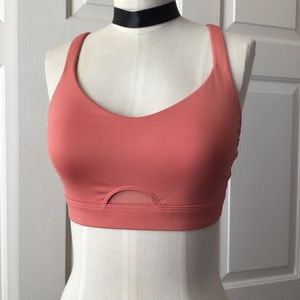 Victoria’s Secret Sport keyhole sports bra - rusty orange